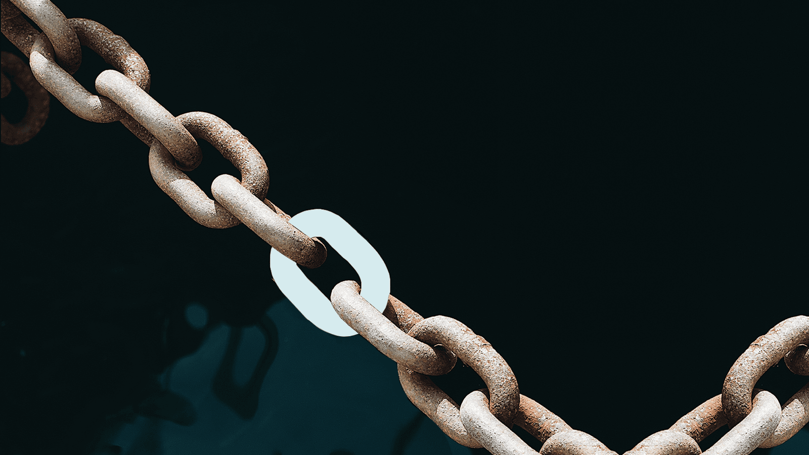 Chain with links
