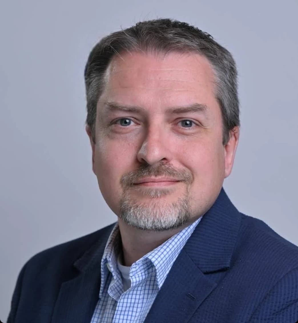 Headshot of Mike Parkin, Senior Director, ET&S Security CISO at Chapters Health System.